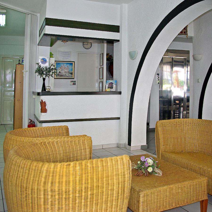 Hotel Helios Paralía Kültér fotó